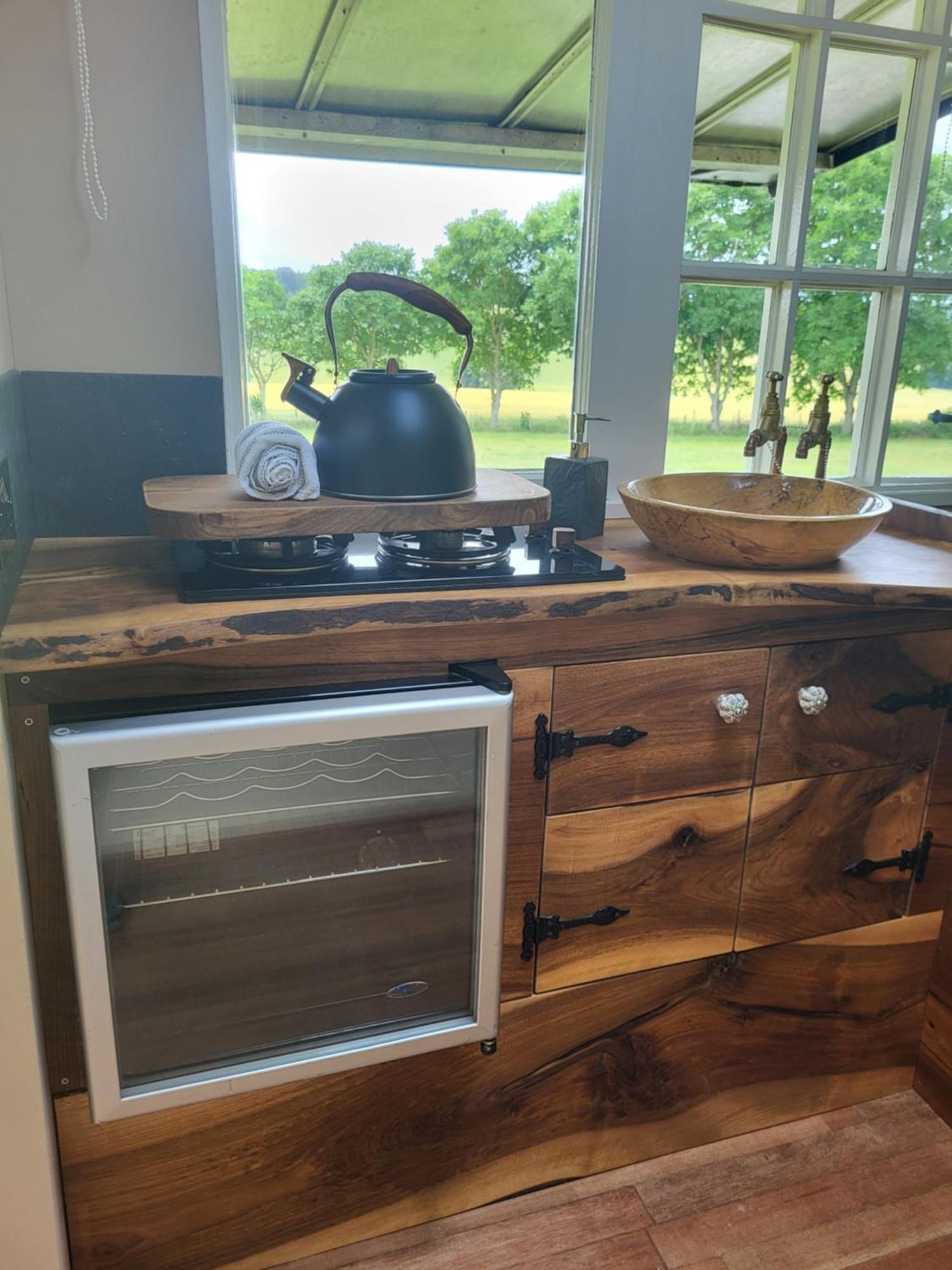 Courtlands Farm Camping And Glamping Canterbury Exteriér fotografie